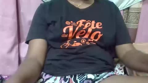 Snapshot of adelealy chatting on 27, 2, 2026 adelealy online show from 27, 2, 2026