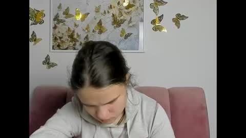 Snapshot of adelecruzz chatting on 17, 2, 2026 adelecruzz online show from 17, 2, 2026