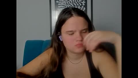 Snapshot of adelecruzz chatting on 10, 3, 2026 adelecruzz online show from 10, 3, 2026