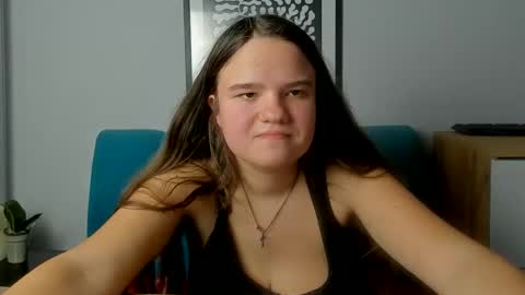 Snapshot of adelecruzz chatting on 21, 3, 2026 adelecruzz online show from 21, 3, 2026