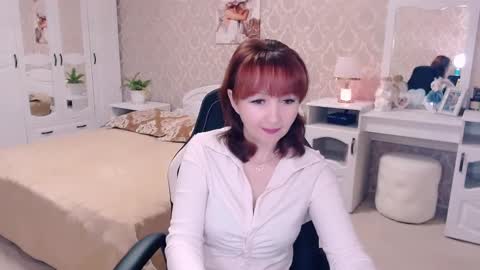 AdeleMoran online show from 1, 2, 2025