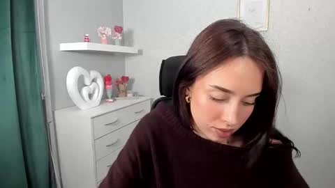 Snapshot of adelesolo chatting on 27, 3, 2026 Adele online show from 27, 3, 2026