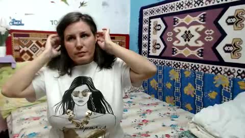 Snapshot of adelineblueeyes chatting on 12, 10, 2025 Larisa online show from 12, 10, 2025