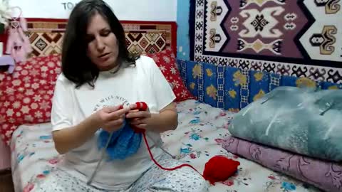 Snapshot of adelineblueeyes chatting on 31, 10, 2025 Larisa online show from 31, 10, 2025