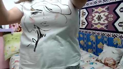 Snapshot of adelineblueeyes chatting on 10, 11, 2025 Larisa online show from 10, 11, 2025