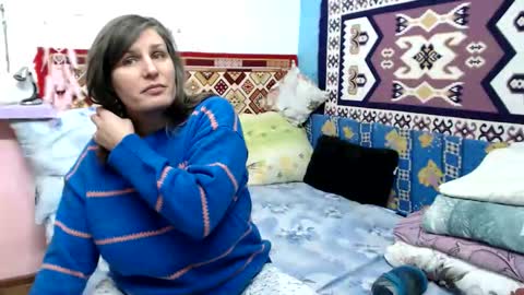 Snapshot of adelineblueeyes chatting on 17, 11, 2025 Larisa online show from 17, 11, 2025