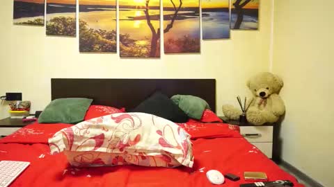 Adellineee online show from 8, 10, 2025