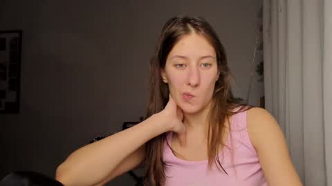 Snapshot of adellqueen chatting on 2, 12, 2024 Adell online show from 2, 12, 2024