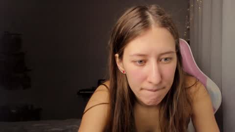 Snapshot of adellqueen chatting on 8, 12, 2024 Adell online show from 8, 12, 2024