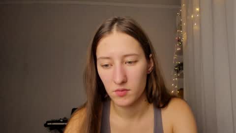 Snapshot of adellqueen chatting on 12, 12, 2024 Adell online show from 12, 12, 2024