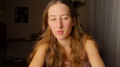 Snapshot of adellqueen chatting on 22, 9, 2025 Adell online show from 22, 9, 2025