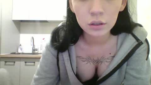 Snapshot of adelya_meow chatting on 18, 10, 2025 adelya_meow online show from 18, 10, 2025