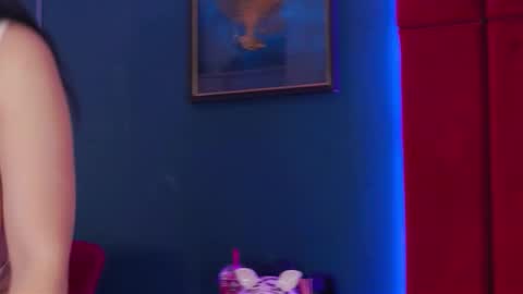 Snapshot of adelynnreed chatting on 11, 11, 2025 AdelynnReed online show from 11, 11, 2025