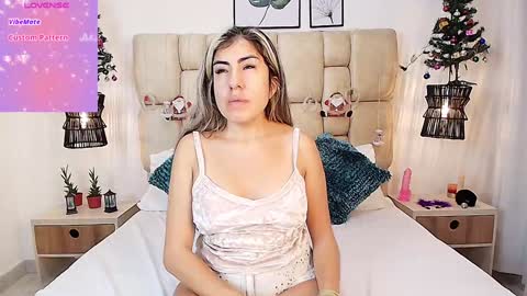 Snapshot of adharasmithh chatting on 5, 1, 2025 AdharaSmithh online show from 5, 1, 2025
