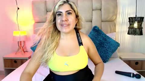 AdharaSmithh online show from 10, 11, 2025