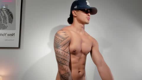 Adonis online show from 8, 1, 2025