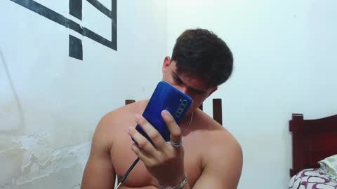 adonis_walkerx online show from 8, 1, 2025