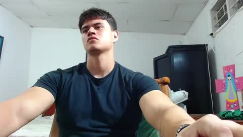adonis_walkerx online show from 25, 1, 2025
