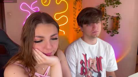 Snapshot of adrean_sofi chatting on 19, 10, 2025 adrean_sofi online show from 19, 10, 2025