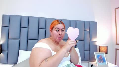ANDREA PEREZ online show from 10, 1, 2025