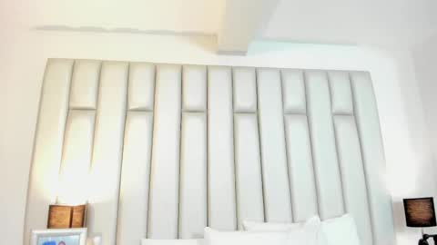 ANDREA PEREZ online show from 23, 10, 2025