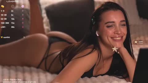 Snapshot of adrenaline_rush_ chatting on 18, 11, 2025 Victoria online show from 18, 11, 2025