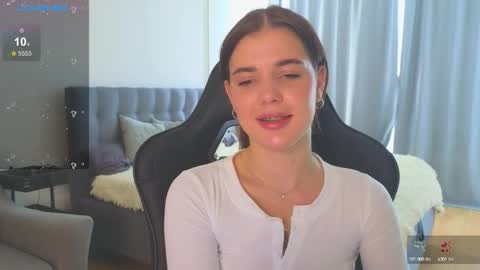 Adriana online show from 4, 10, 2025