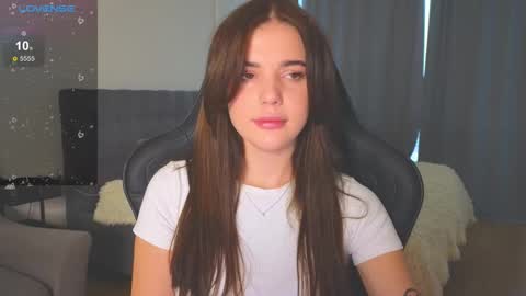 Adriana online show from 5, 10, 2025