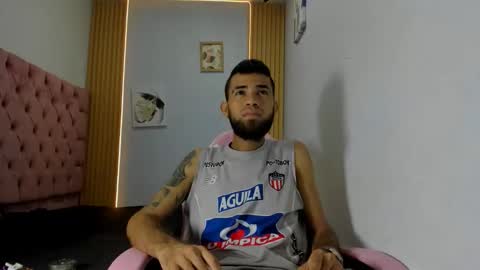 adri_sexboy229 online show from 7, 10, 2025