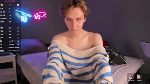 Adrian online show from 1, 3, 2025