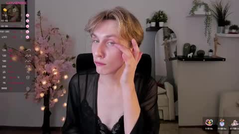 Adrian online show from 2, 3, 2025