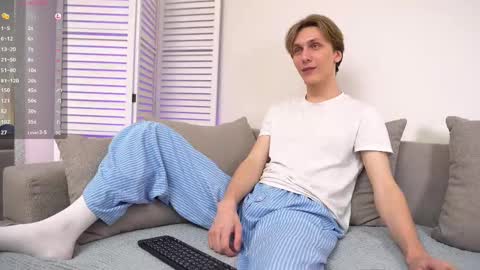 Adrian online show from 12, 3, 2025