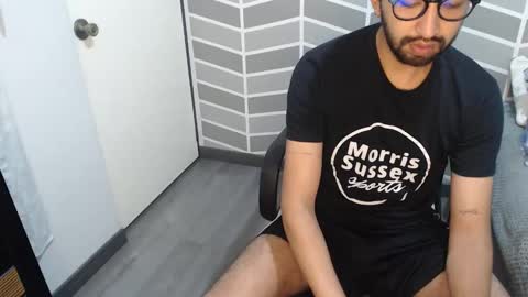 Snapshot of adrian_falcon chatting on 11, 4, 2026 Adrian Falcon online show from 11, 4, 2026