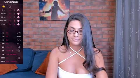 Adriana online show from 4, 10, 2025