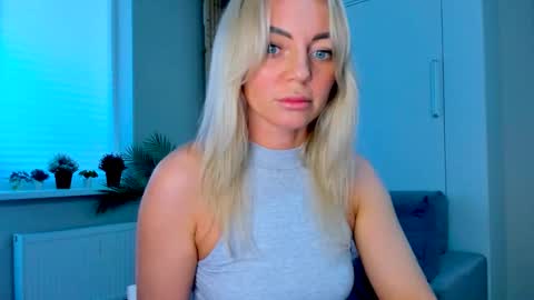 Snapshot of adriana_coy_ chatting on 21, 3, 2026 Adriana online show from 21, 3, 2026