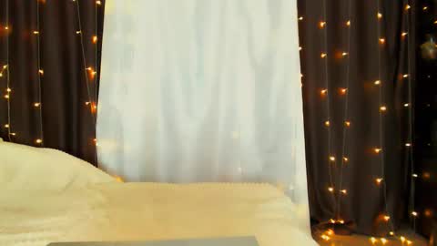 Snapshot of adriana_sweet_24 chatting on 21, 11, 2025 Adriana Sweet 24 online show from 21, 11, 2025