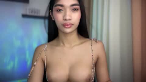 Adriana online show from 5, 10, 2025