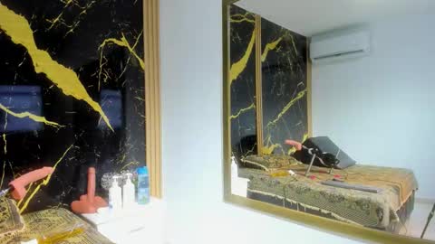 Snapshot of adrianavegga chatting on 26, 3, 2026 Adriana online show from 26, 3, 2026