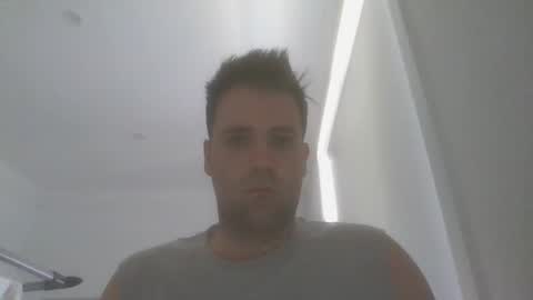 adrianchiodo online show from 8, 10, 2025