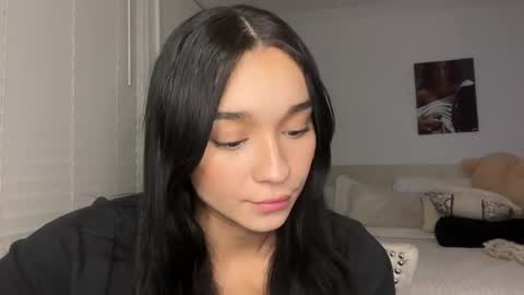 Adrianna  online show from 7, 2, 2025