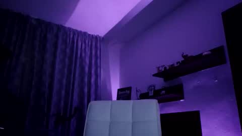 Snapshot of adrianohunt chatting on 25, 10, 2025 Adriano online show from 25, 10, 2025