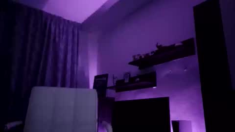 Snapshot of adrianohunt chatting on 16, 11, 2025 Adriano online show from 16, 11, 2025