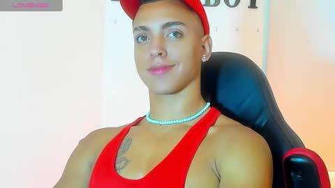 Snapshot of adriianlopez chatting on 10, 12, 2024 Adrian Lopez online show from 10, 12, 2024