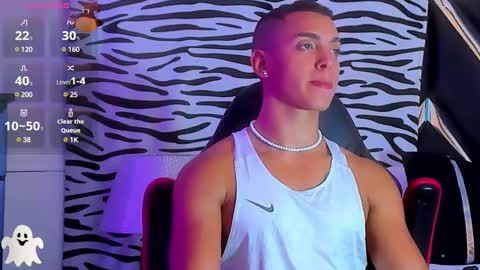 Snapshot of adriianlopez chatting on 3, 1, 2025 Adrian Lopez online show from 3, 1, 2025