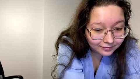 aemilialust online show from 18, 1, 2026