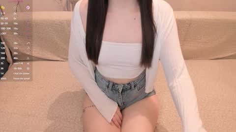 Snapshot of aeri_love chatting on 23, 10, 2025 Emi online show from 23, 10, 2025