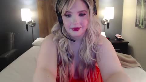 aeris ellie online show from 17, 9, 2025