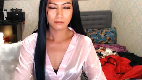 Snapshot of affairtoyourgoddesskhendra chatting on 15, 2, 2025 Dominant Goddess Contessa online show from 15, 2, 2025