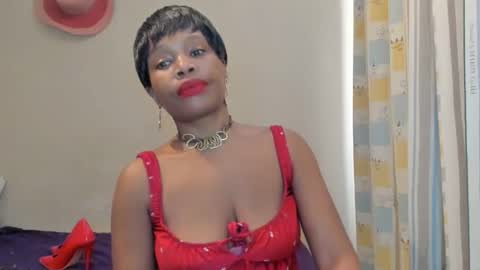 Snapshot of aficangagqueen chatting on 6, 1, 2026 AfricanSquirtQueen online show from 6, 1, 2026