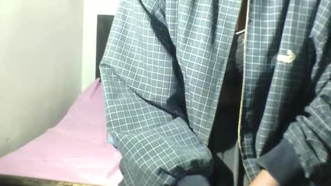 Mia  Friends online show from 7, 3, 2026